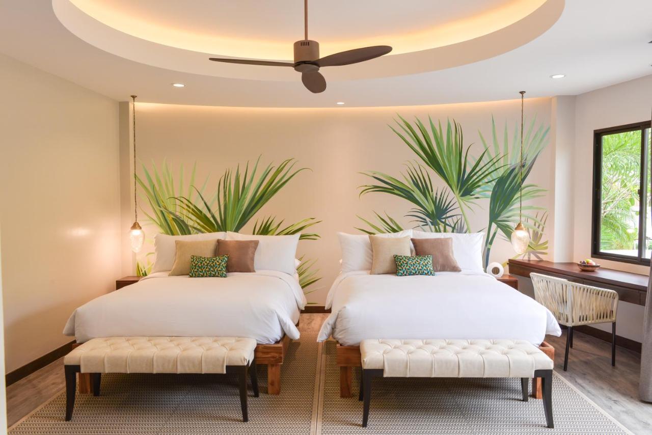 Tungtong Beach Villas Thap Sakae Exterior photo