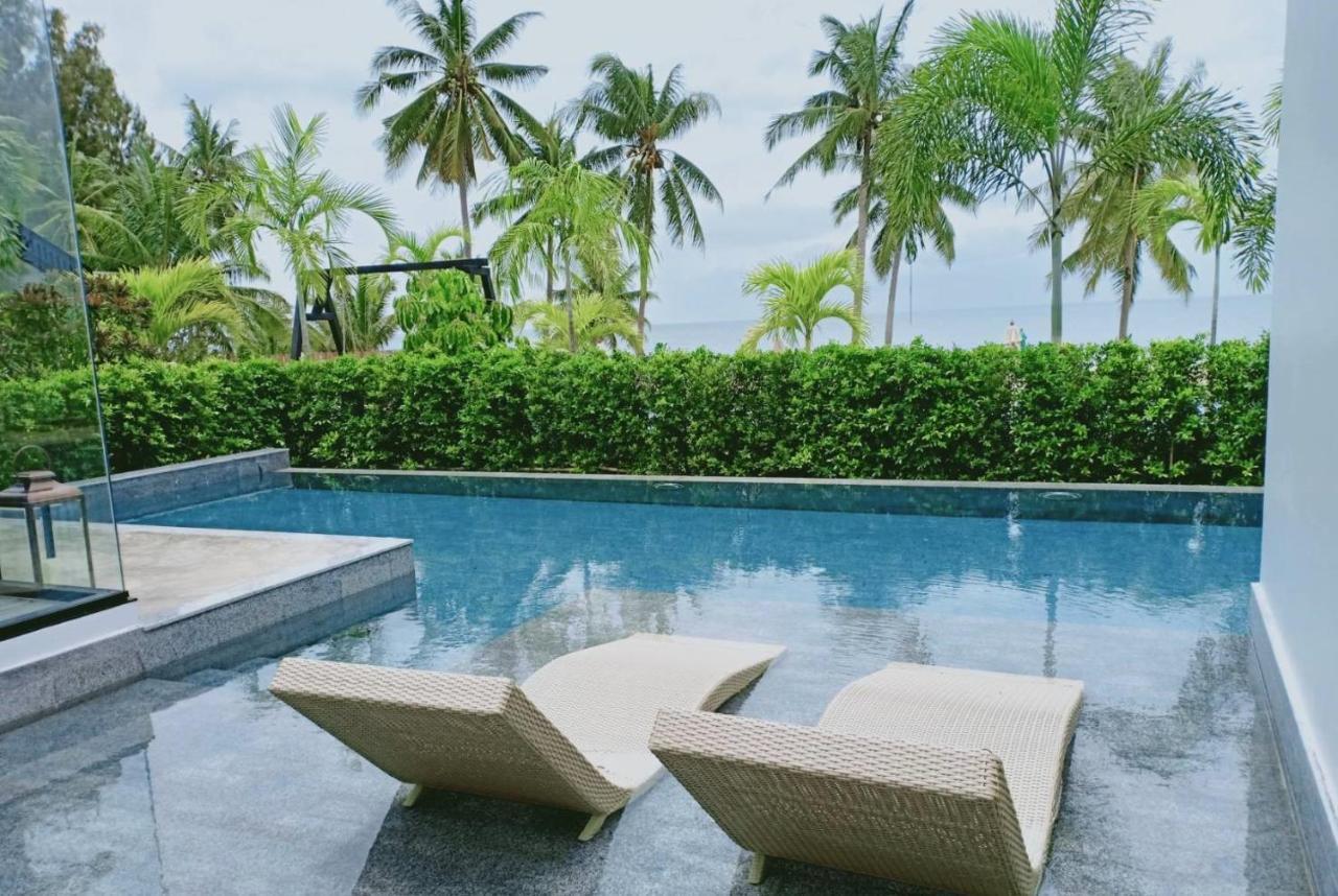 Tungtong Beach Villas Thap Sakae Exterior photo