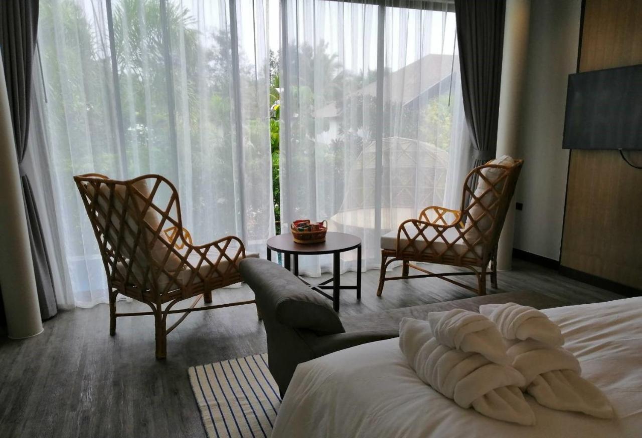 Tungtong Beach Villas Thap Sakae Exterior photo