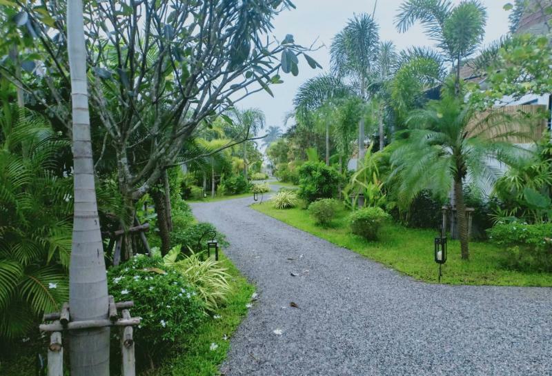 Tungtong Beach Villas Thap Sakae Exterior photo